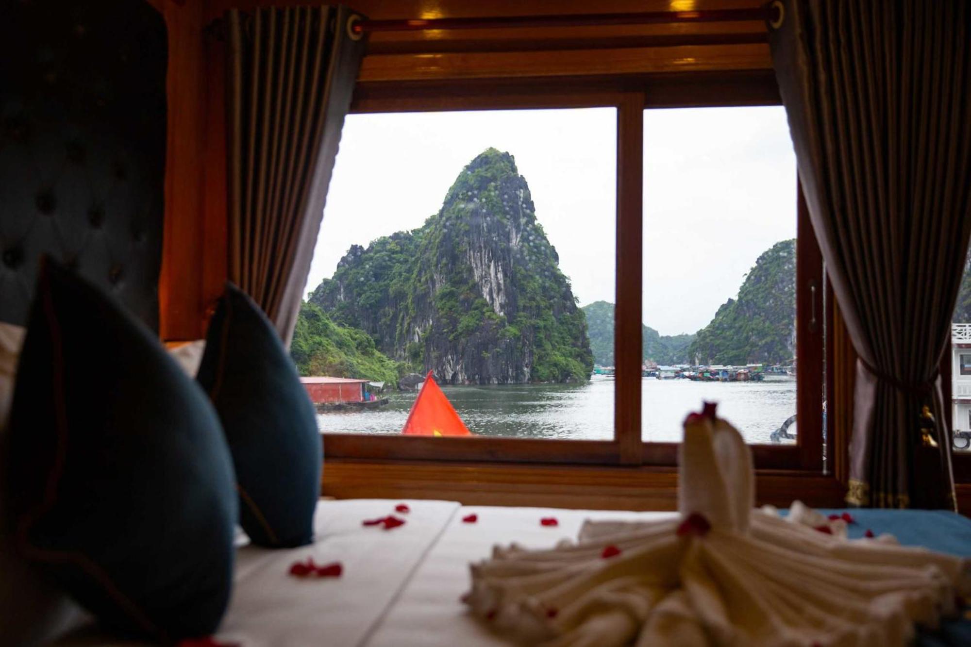 فندق Venezia Boutique Cruises - Catba Island Chan Chau المظهر الخارجي الصورة