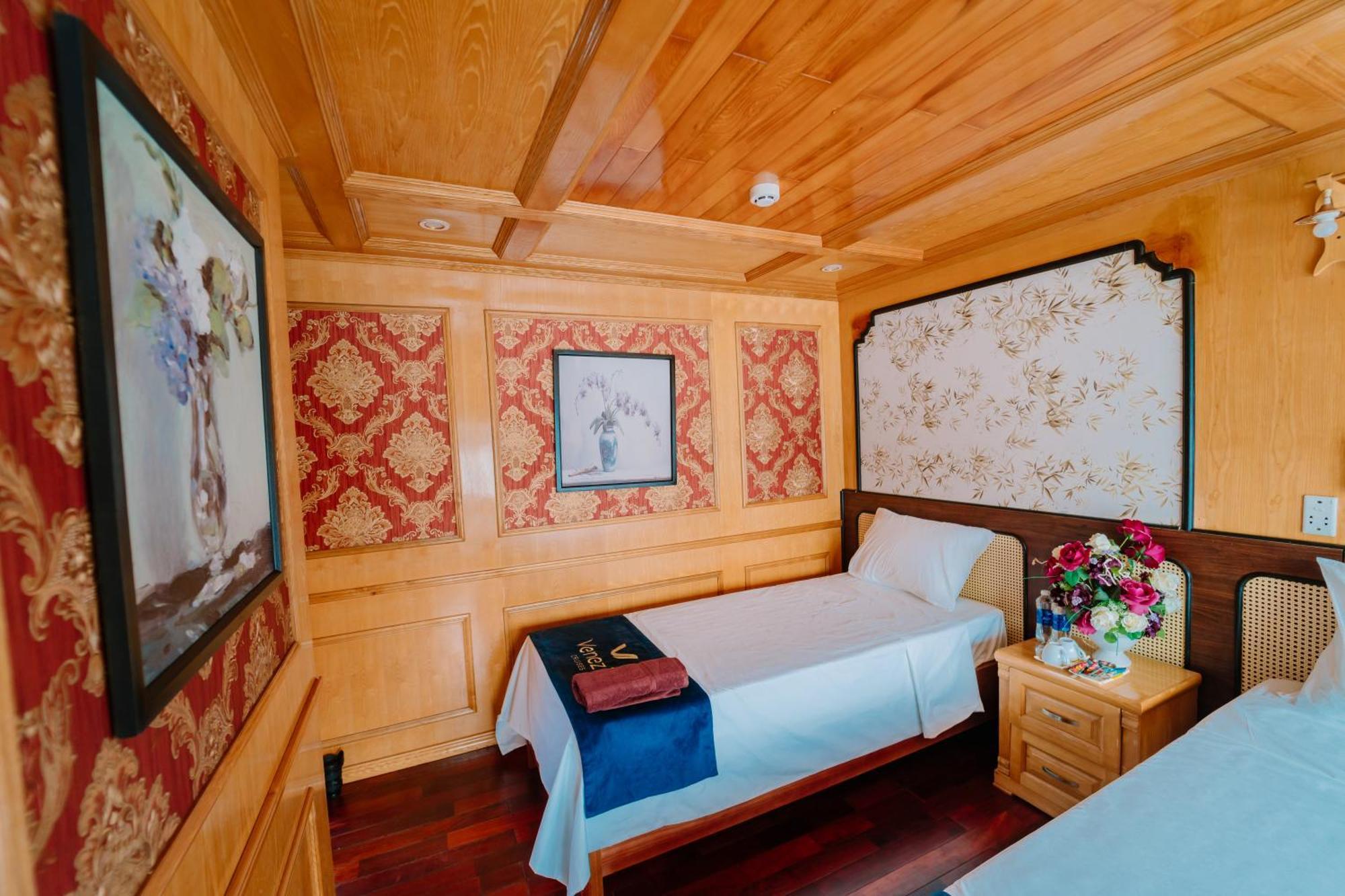 فندق Venezia Boutique Cruises - Catba Island Chan Chau المظهر الخارجي الصورة