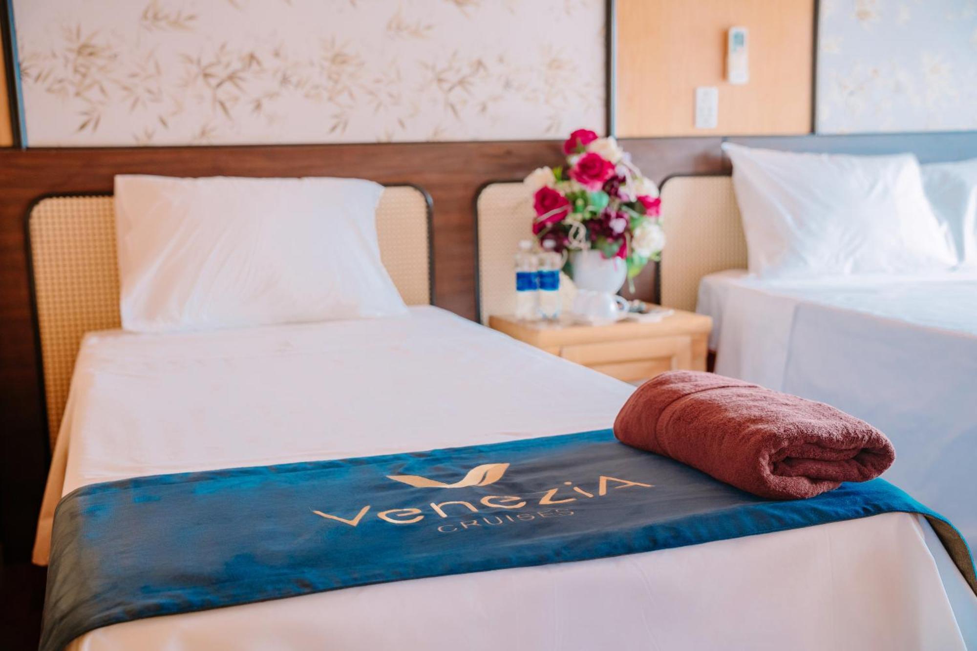 فندق Venezia Boutique Cruises - Catba Island Chan Chau المظهر الخارجي الصورة